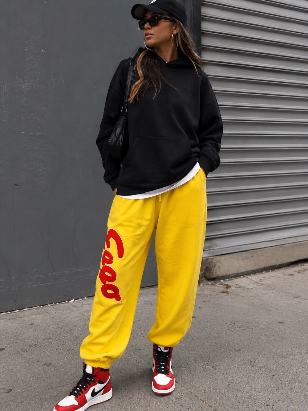 Kellogg’s Eggo Logo Sweatpants Yellow Red Patch Joggers Streetwear Y2K Size S